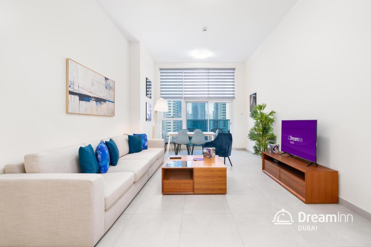 Dream Inn Apartments - Marina Arcade Tower Дубай Экстерьер фото
